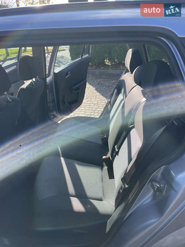 Универсал Opel Astra 2009 в Луцке фото 50 Универсал Opel Astra 2009 в Луцке