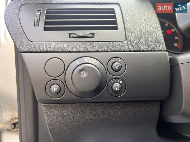 Универсал Opel Astra 2010 в Луцке фото 17 Универсал Opel Astra 2010 в Луцке