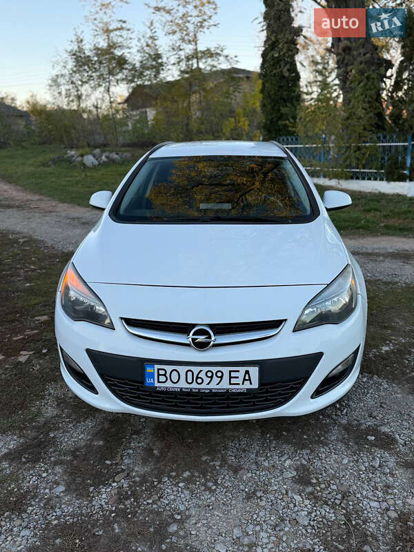 Универсал Opel Astra 2015 в Тернополе фото 2 Универсал Opel Astra 2015 в Тернополе