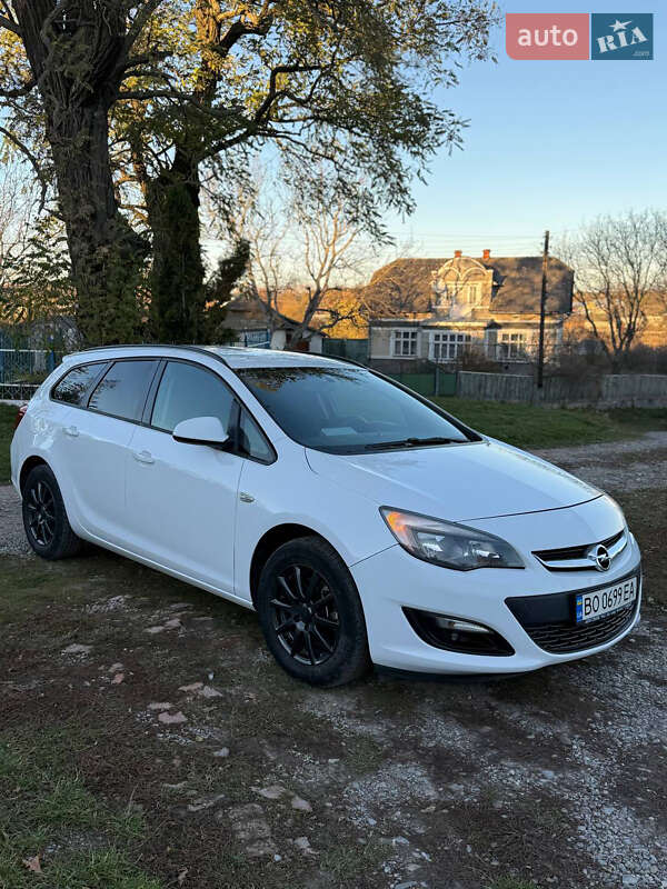 Универсал Opel Astra 2015 в Тернополе фото 11 Универсал Opel Astra 2015 в Тернополе