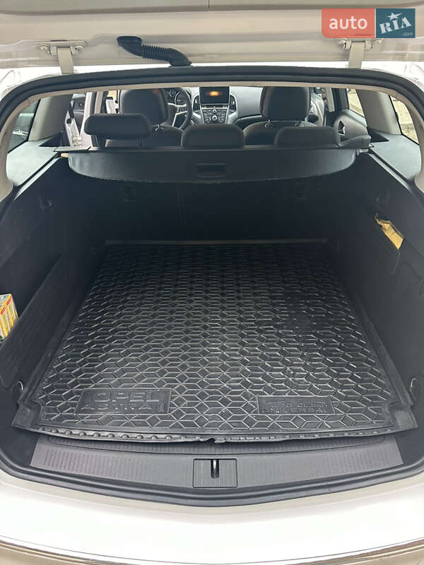 Универсал Opel Astra 2015 в Тернополе фото 36 Универсал Opel Astra 2015 в Тернополе