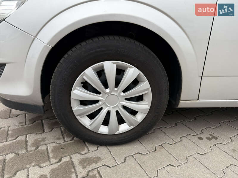 Універсал Opel Astra 2010 в Вінниці фото 6 Універсал Opel Astra 2010 в Вінниці