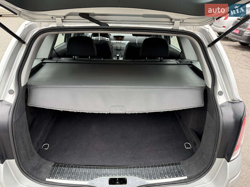 Універсал Opel Astra 2010 в Вінниці фото 35 Універсал Opel Astra 2010 в Вінниці