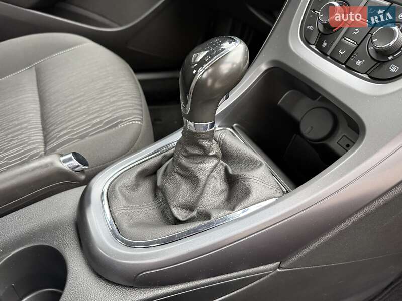 Седан Opel Astra 2020 в Одессе