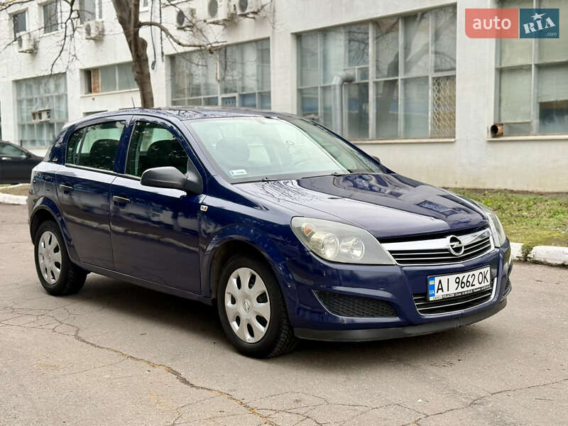 Хетчбек Opel Astra 2011 в Вінниці