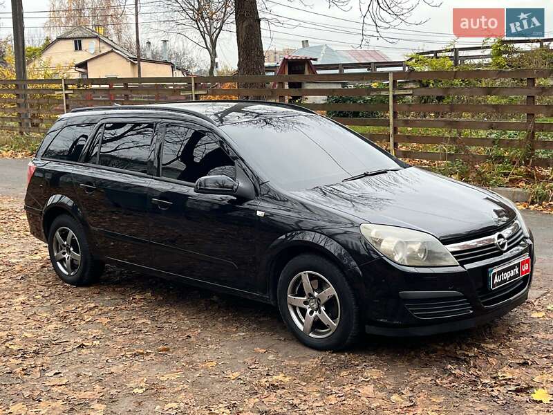 Универсал Opel Astra 2006 в Киеве