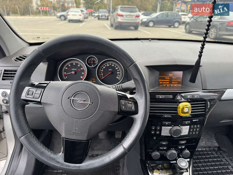 Универсал Opel Astra 2009 в Киеве фото 12 Универсал Opel Astra 2009 в Киеве