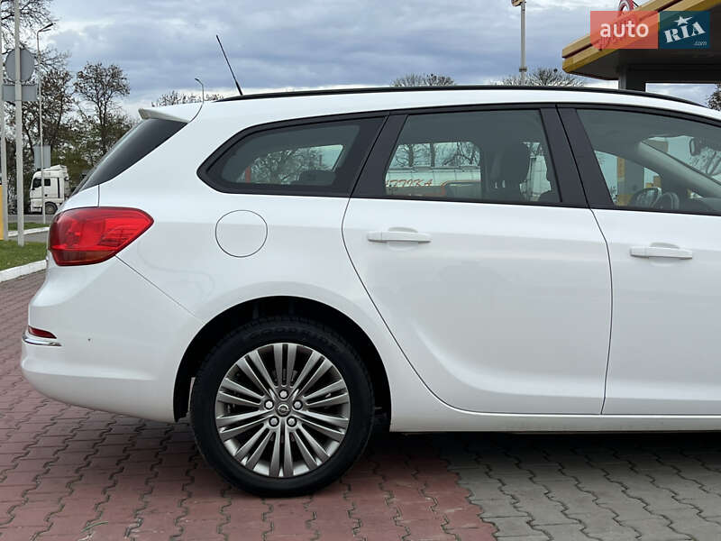 Универсал Opel Astra 2013 в Луцке фото 7 Универсал Opel Astra 2013 в Луцке