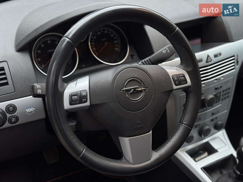 Универсал Opel Astra 2010 в Умани фото 16 Универсал Opel Astra 2010 в Умани