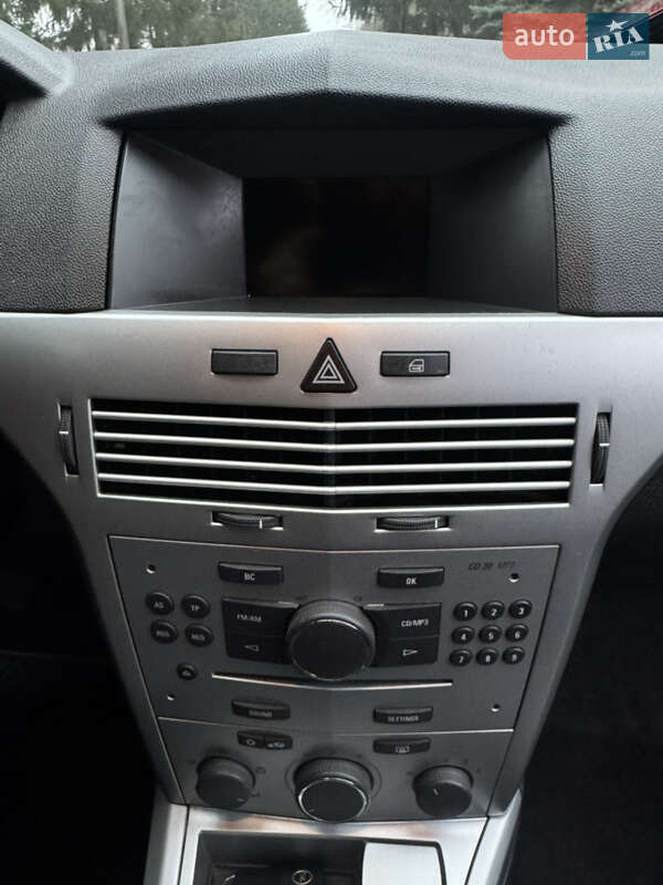 Универсал Opel Astra 2010 в Умани фото 31 Универсал Opel Astra 2010 в Умани