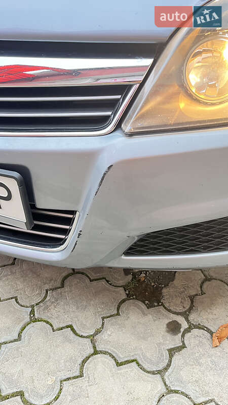 Універсал Opel Astra 2010 в Кам'янець-Подільському