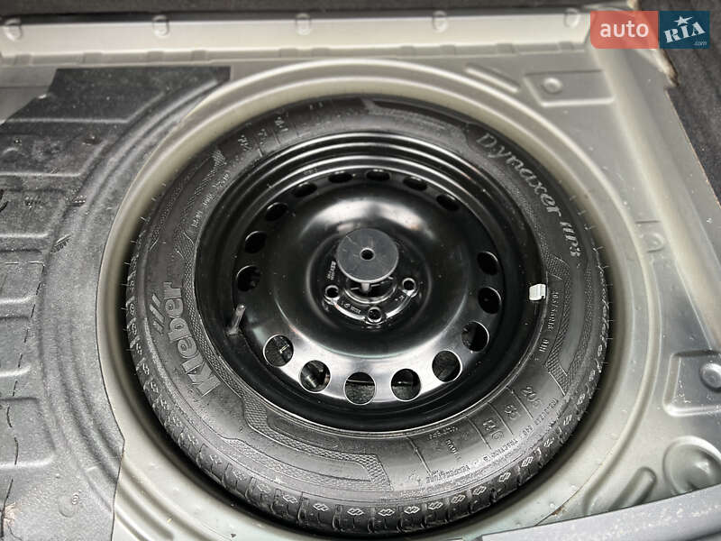 Універсал Opel Astra 2010 в Івано-Франківську