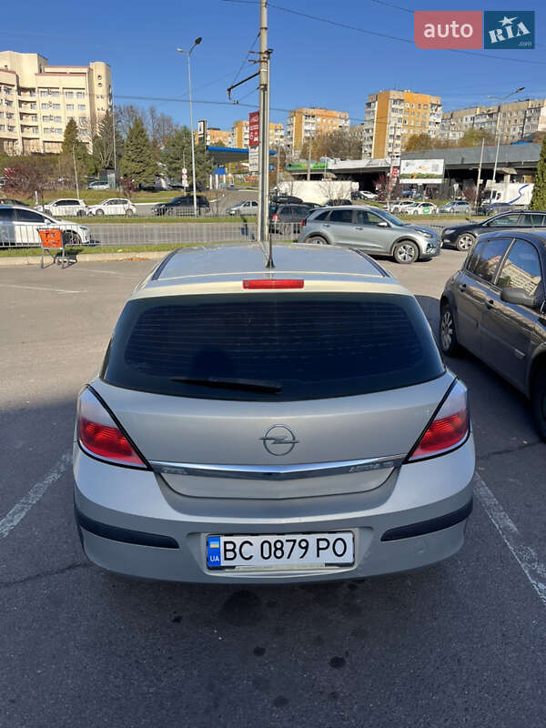 Хэтчбек Opel Astra 2006 в Львове фото 4 Хэтчбек Opel Astra 2006 в Львове