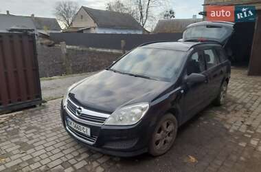 Универсал Opel Astra 2007 в Дубно