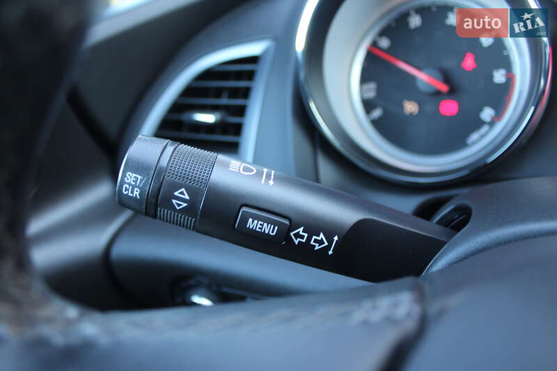 Універсал Opel Astra 2015 в Трускавці