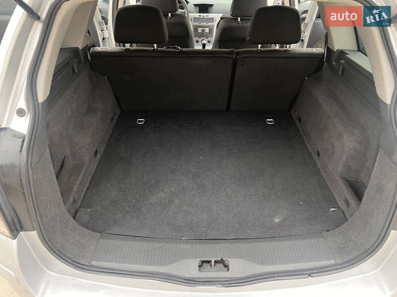 Універсал Opel Astra 2010 в Луцьку фото 8 Універсал Opel Astra 2010 в Луцьку