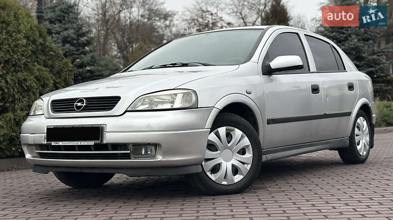 Opel Astra 2004 Opel Astra 2004