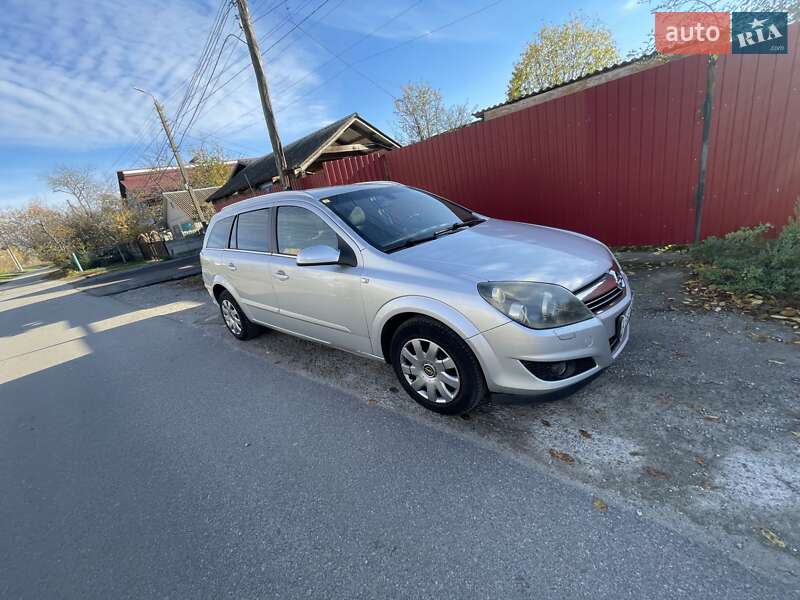 Універсал Opel Astra 2008 в Вінниці