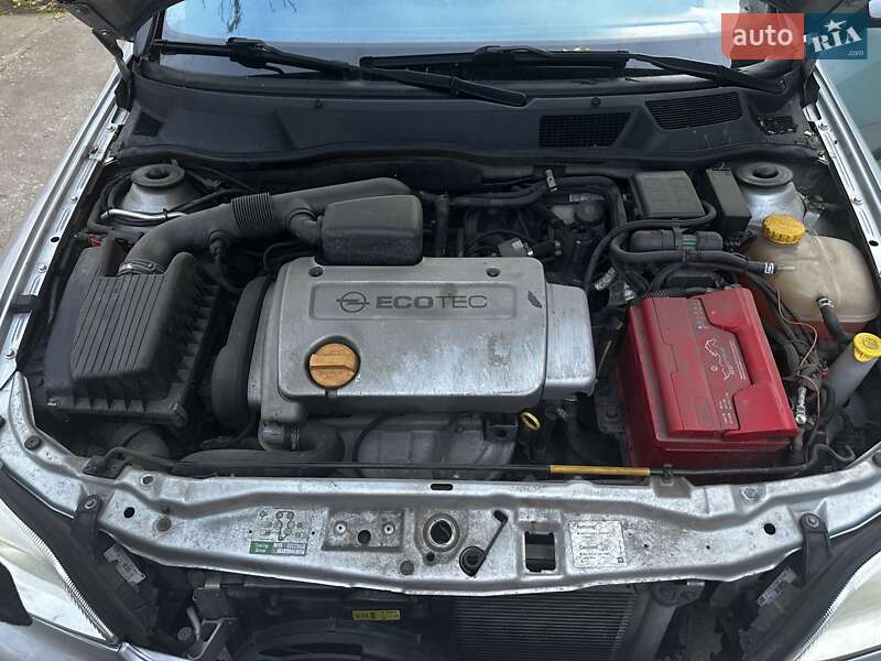 Хетчбек Opel Astra 2001 в Білгороді-Дністровському