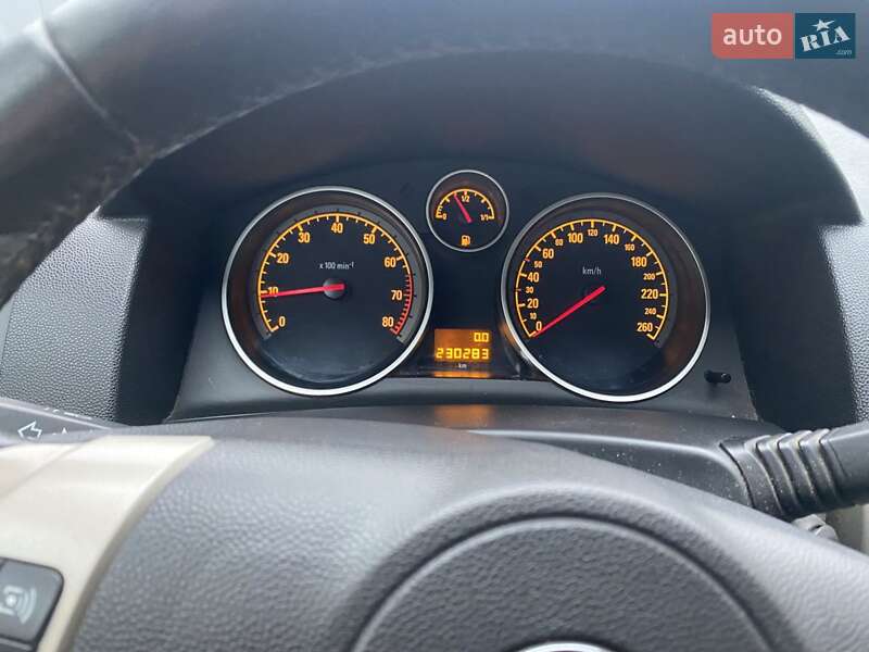 Універсал Opel Astra 2008 в Кам'янському