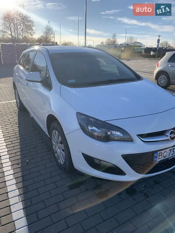Opel Astra 2015