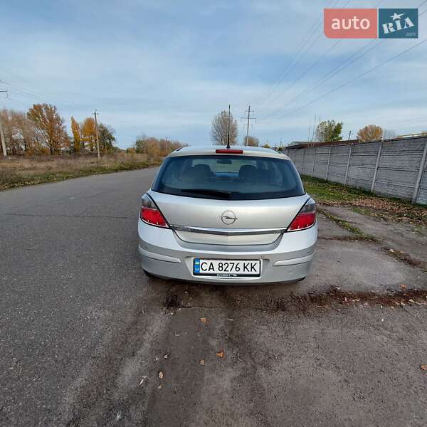 Хетчбек Opel Astra 2008 в Черкасах фото 51 Хетчбек Opel Astra 2008 в Черкасах