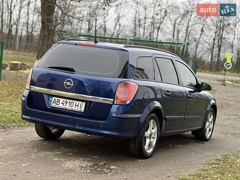 Універсал Opel Astra 2006 в Вапнярці