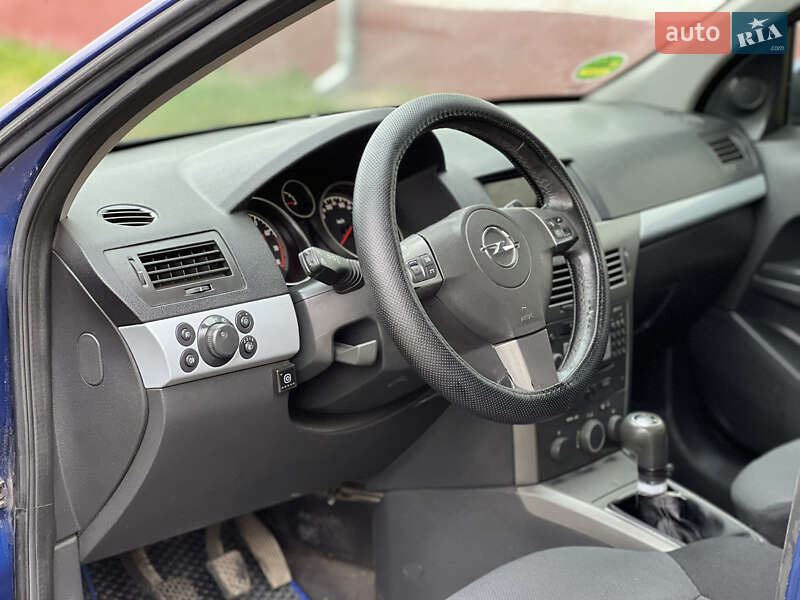 Універсал Opel Astra 2006 в Вапнярці