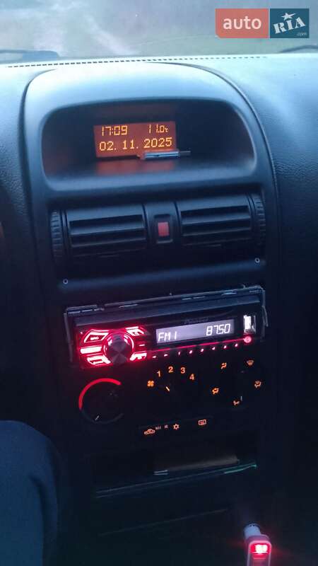 Універсал Opel Astra 2003 в Коломиї