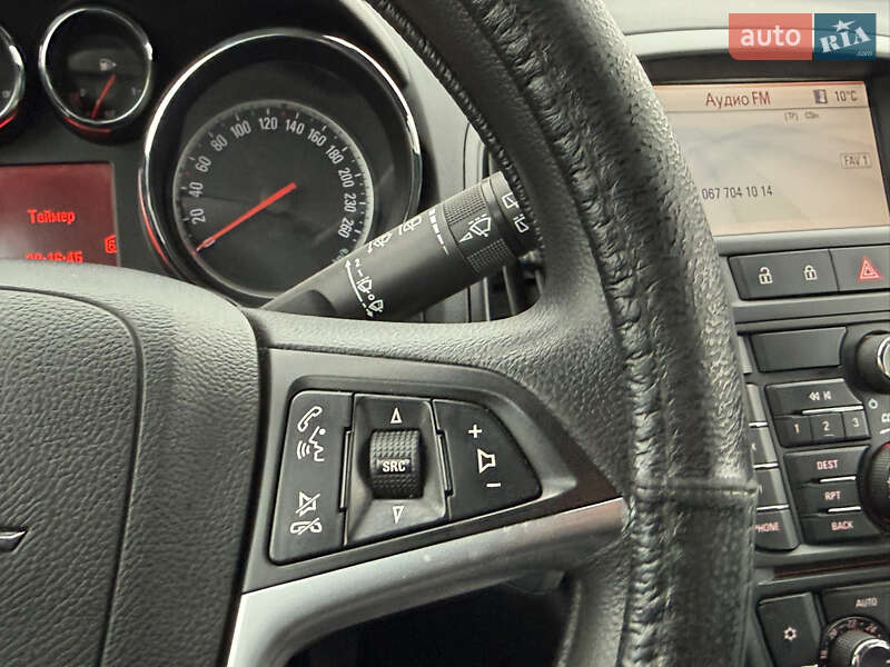 Універсал Opel Astra 2011 в Стрию