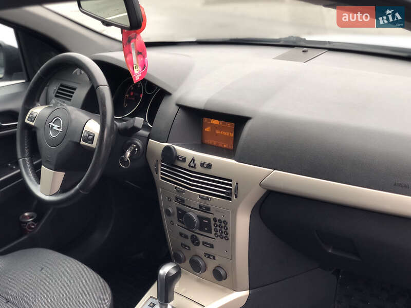 Универсал Opel Astra 2008 в Виннице