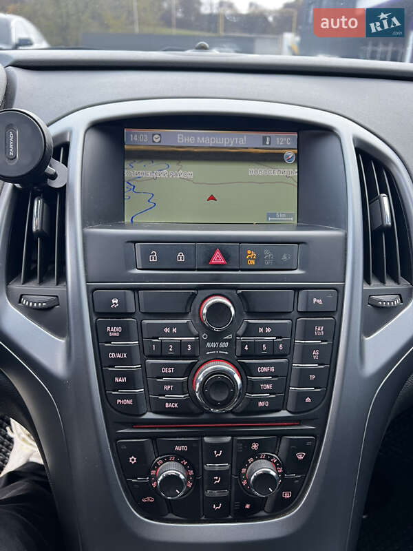 Универсал Opel Astra 2013 в Черновцах фото 21 Универсал Opel Astra 2013 в Черновцах