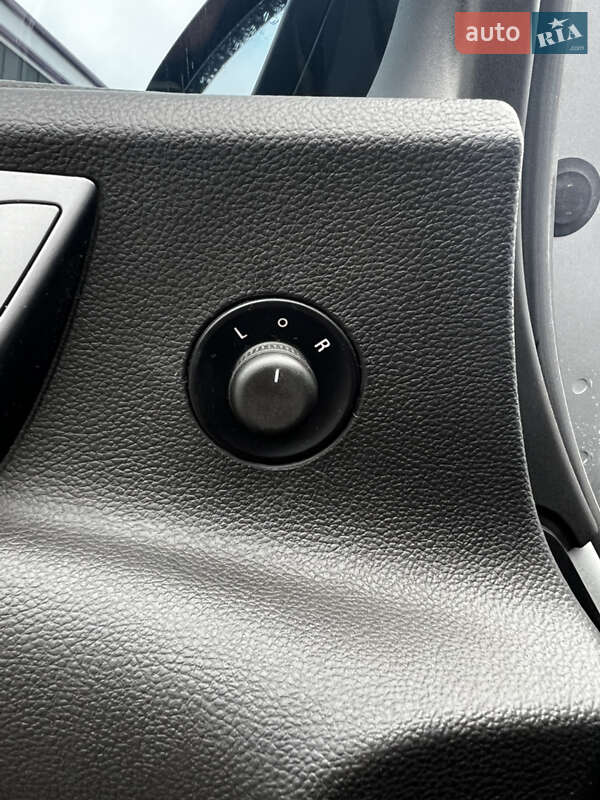 Универсал Opel Astra 2013 в Черновцах фото 12 Универсал Opel Astra 2013 в Черновцах