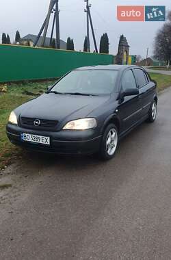 Седан Opel Astra 1998 в Чорткове