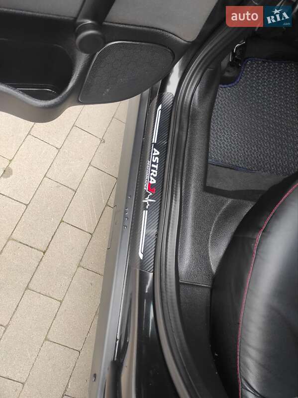 Седан Opel Astra 2007 в Сумах