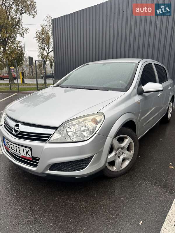 Opel Astra 2007