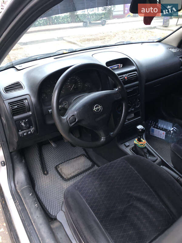 Хетчбек Opel Astra 1999 в Новомосковську фото 4 Хетчбек Opel Astra 1999 в Новомосковську