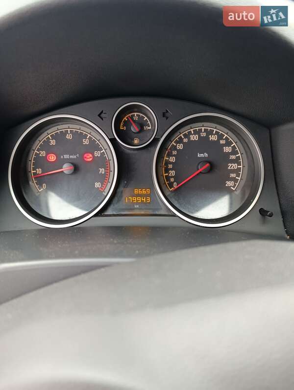 Хетчбек Opel Astra 2007 в Володимирі фото 16 Хетчбек Opel Astra 2007 в Володимирі