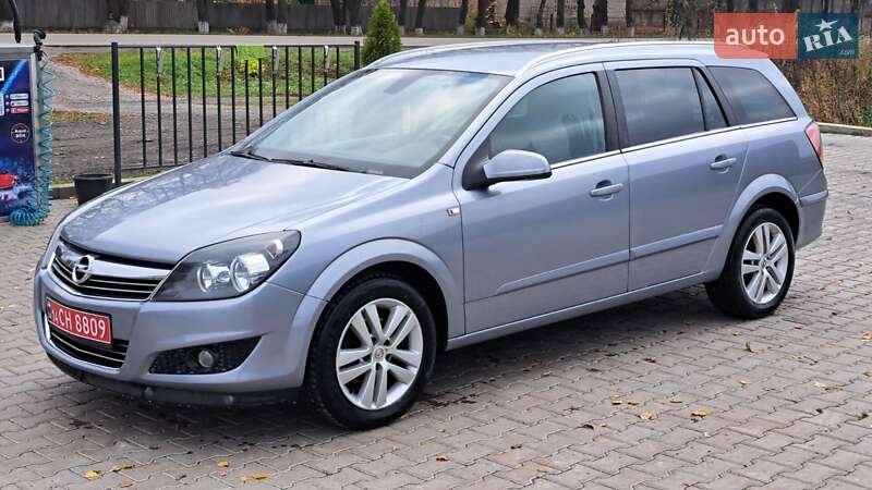 Opel Astra 2009 Opel Astra 2009