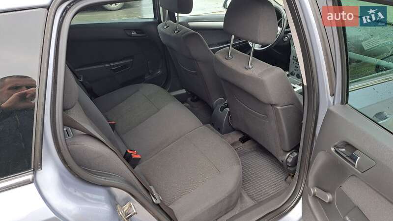 Універсал Opel Astra 2009 в Умані фото 26 Універсал Opel Astra 2009 в Умані