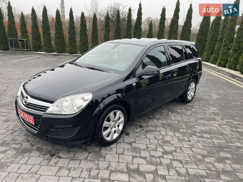 Універсал Opel Astra 2009 в Надвірній фото 16 Універсал Opel Astra 2009 в Надвірній