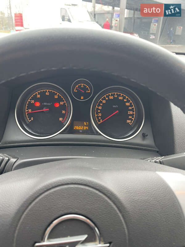 Універсал Opel Astra 2009 в Надвірній фото 20 Універсал Opel Astra 2009 в Надвірній