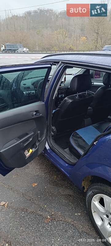 Універсал Opel Astra 2010 в Києві фото 10 Універсал Opel Astra 2010 в Києві