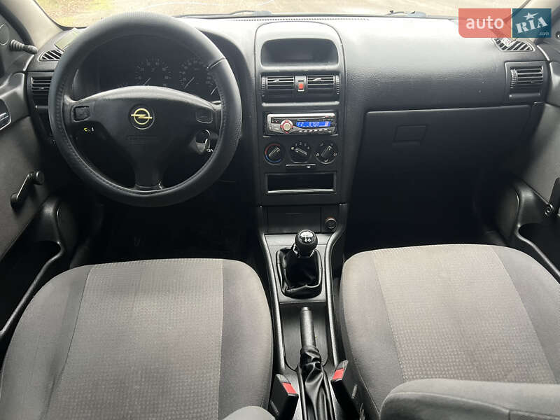 Седан Opel Astra 2006 в Соснице фото 9 Седан Opel Astra 2006 в Соснице