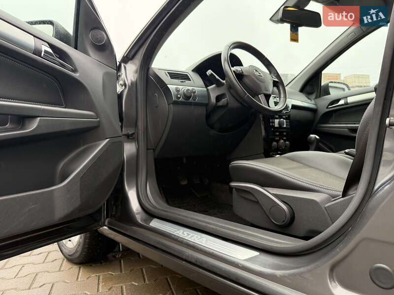 Универсал Opel Astra 2009 в Виннице фото 22 Универсал Opel Astra 2009 в Виннице