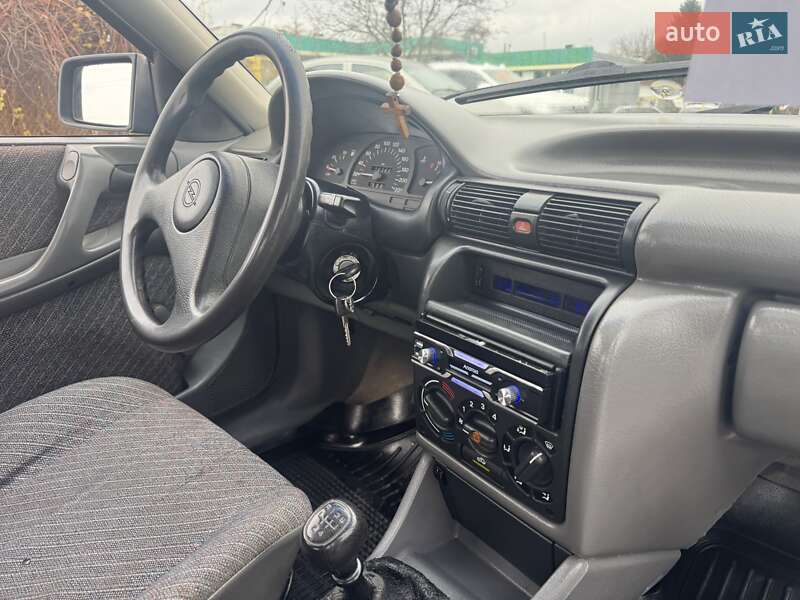 Хэтчбек Opel Astra 1994 в Львове