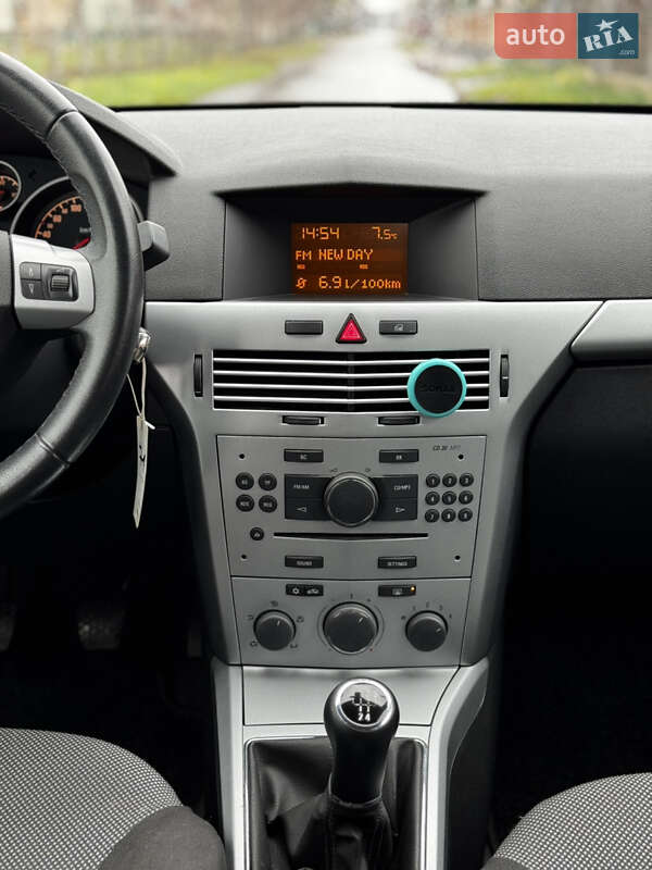 Универсал Opel Astra 2009 в Звягеле фото 28 Универсал Opel Astra 2009 в Звягеле