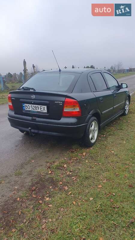 Седан Opel Astra 1998 в Тернополе