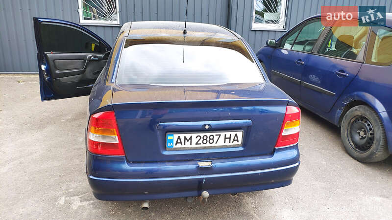 Седан Opel Astra 2005 в Житомире фото 2 Седан Opel Astra 2005 в Житомире