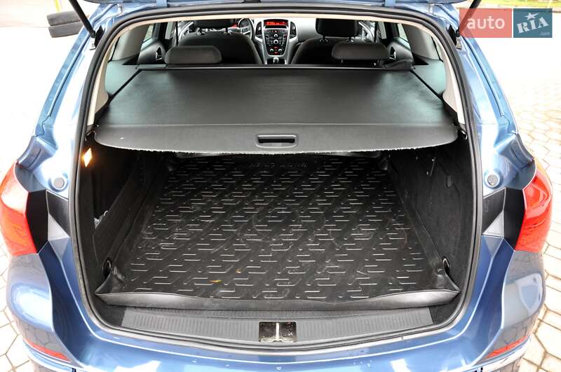 Універсал Opel Astra 2013 в Львові фото 21 Універсал Opel Astra 2013 в Львові